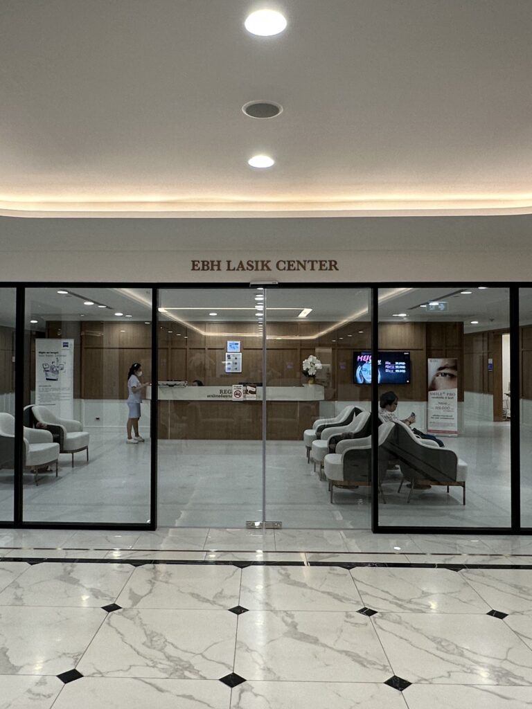 ศูนย์เลสิครพ.ตากรุงเทพ